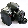 Nikon D7000 + 35mm f/2D