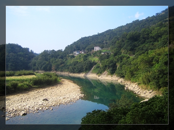 污水處理廠附近