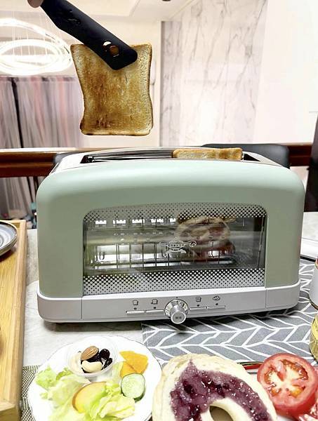 【 開 箱 】范香香的生活日常 - 日本千石阿拉丁|魔法瞬熱 【 開 箱 】范香香的生活日常 - 日本千石阿拉丁|魔法瞬熱