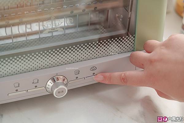 【 推 薦 】日本千石阿拉丁|魔法瞬熱烤麵包機| - 大胃米 【 推 薦 】日本千石阿拉丁|魔法瞬熱烤麵包機| - 大胃米