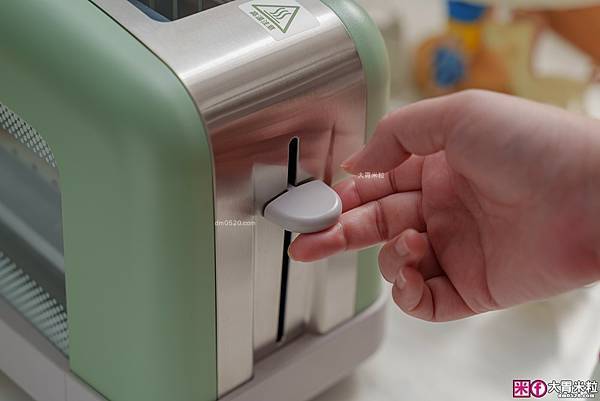 【 推 薦 】日本千石阿拉丁|魔法瞬熱烤麵包機| - 大胃米 【 推 薦 】日本千石阿拉丁|魔法瞬熱烤麵包機| - 大胃米