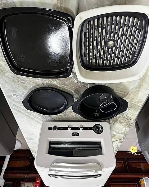 【 開 箱 】 日本阿拉丁 0.2 秒瞬熱 320 度極炙烤 【 開 箱 】 日本阿拉丁 0.2 秒瞬熱 320 度極炙烤