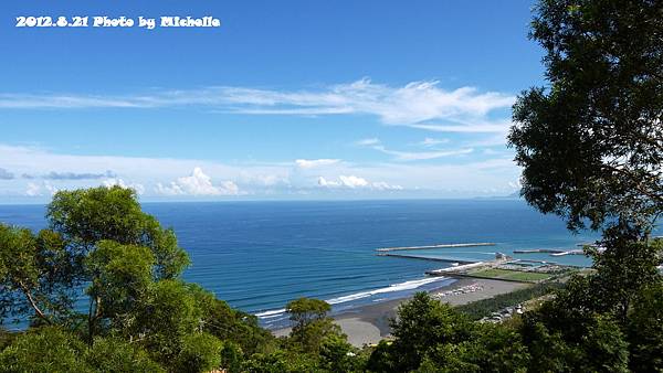 金車咖啡館俯瞰龜山島