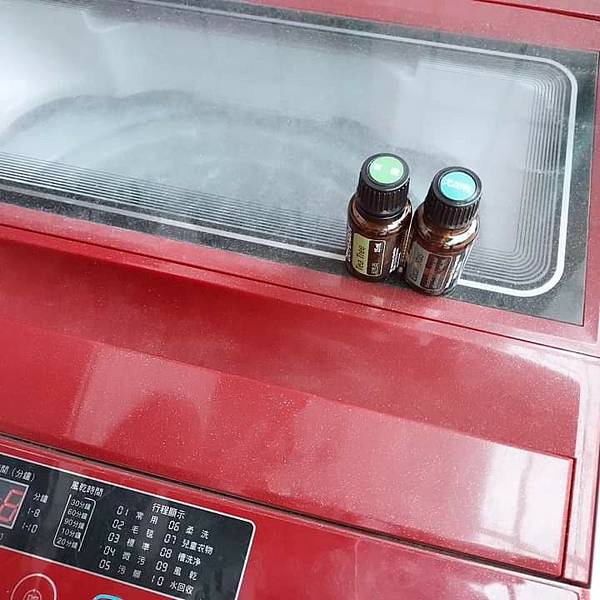 洗衣時,常用的精油 洗衣時,常用的精油