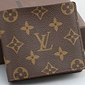 LV M60870 可放照片短夾.jpg