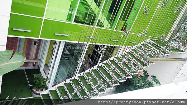 【宜蘭花蓮旅遊】調色盤親子民宿推薦　夢與綠意的知性夢幻之旅