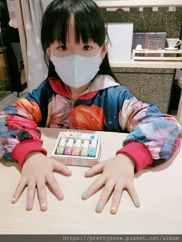 2020.03.20 e-nail家玩彩去_200323_0002.jpg