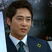 Lie.To.Me.E13.720p.HDTV.x264-AREA11.mkv_20110706_000315.jpg Lie.To.Me.E13.720p.HDTV.x264-AREA11.mkv_20110706_000315.jpg