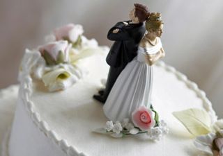 F_58002_Divorce_cake_g_320.jpg