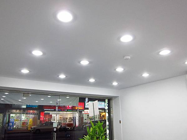 LED 崁燈 12W 崁燈 15公分坎燈 新竹應用實績