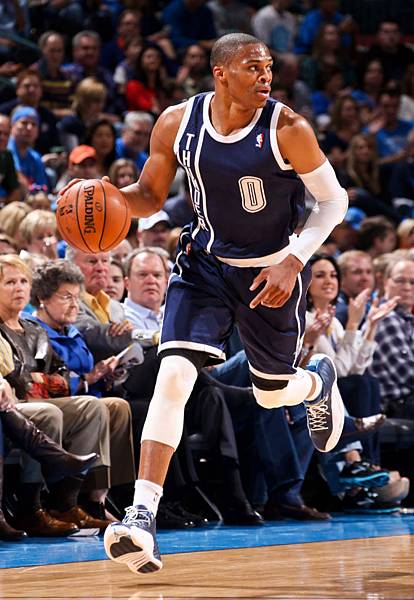 russell-westbrook-okc-alternate-air-jordan-xii-12-obsidian