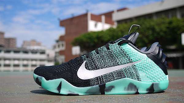 Kobe clearance xi elite
