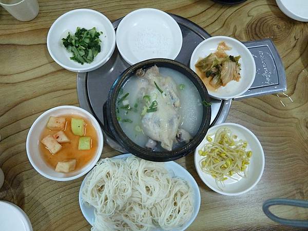 慶州 瞻星臺 (경주 첨성대) 慶州 瞻星臺 (경주 첨성대)