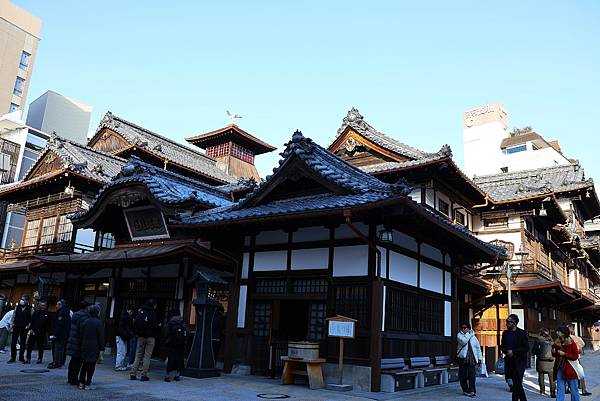 2025日本九州四國本州之旅 - 愛媛縣松山市 道後溫泉本館 2025日本九州四國本州之旅 - 愛媛縣松山市 道後溫泉本館