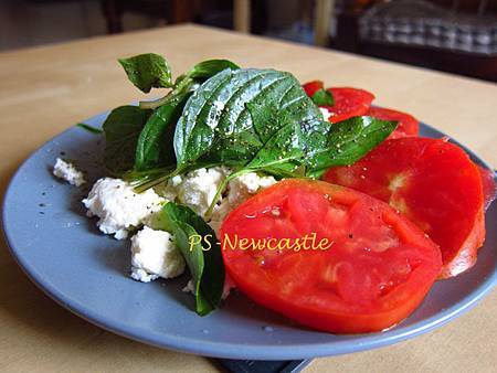 Ricotta Tomato Basil Salad
