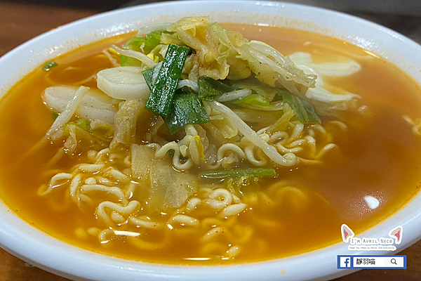 【韓式美食】在行天宮也能吃到韓國道地美食！Gimbap 김밥