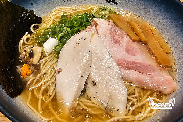 麵屋一燈 干貝雞湯拉麵 近拍