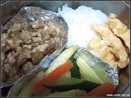 肉燥便當 肉燥便當