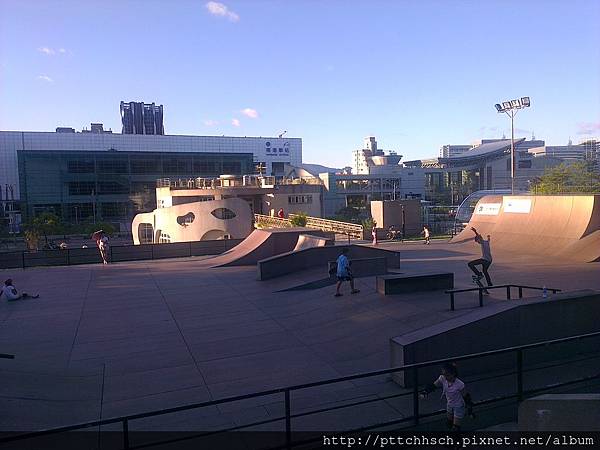 新新公園 南港62號公園 特色遊戲場 台北 Abic愛貝客親子遊