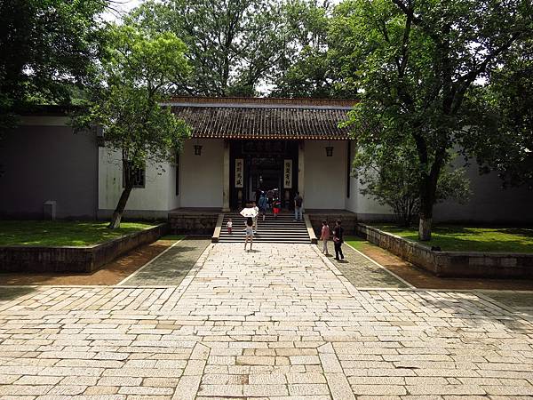 IMG_5571.jpg IMG_5571.jpg