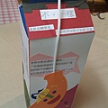 牛奶盒書_不，一樣2011MAY (2).jpg