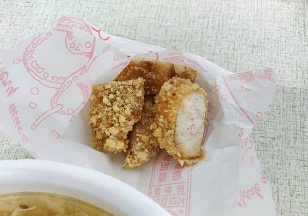 高雄市大社區中山路大社第一家土魠魚羹，獨特料理「雞滷飯」，好