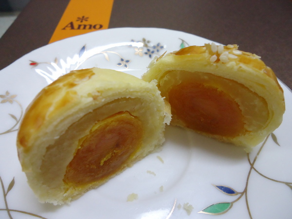 Amo阿默典藏蛋糕(台中門市):【試吃】Amo阿默小團圓禮盒~~酥的蛋黃酥 Amo阿默典藏蛋糕(台中門市):【試吃】Amo阿默小團圓禮盒~~酥的蛋黃酥
