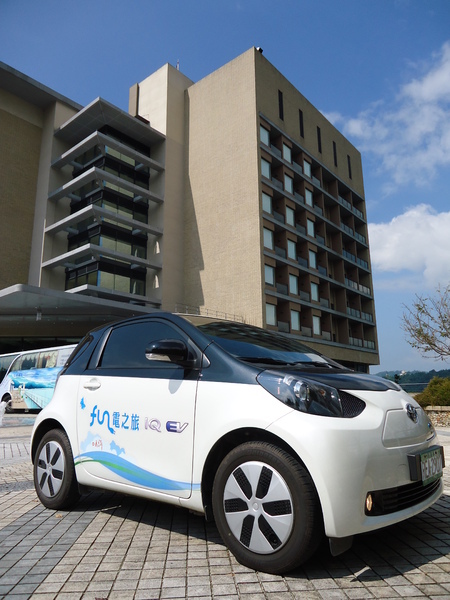 和運租車(日月潭水社站):【日月潭】搭上TOYOTA電動車~來個日月潭FUN電之旅吧 和運租車(日月潭水社站):【日月潭】搭上TOYOTA電動車~來個日月潭FUN電之旅吧