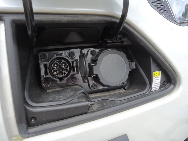 和運租車(日月潭水社站):【日月潭】搭上TOYOTA電動車~來個日月潭FUN電之旅吧 和運租車(日月潭水社站):【日月潭】搭上TOYOTA電動車~來個日月潭FUN電之旅吧