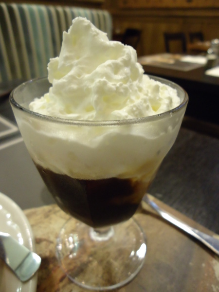PAUL保羅麵包沙龍(台中新光三越中港店):【PAUL台中店】 PAUL 花都小酒館料理~~~保羅麵包沙龍(台中中港店) PAUL保羅麵包沙龍(台中新光三越中港店):【PAUL台中店】 PAUL 花都小酒館料理~~~保羅麵包沙龍(台中中港店)