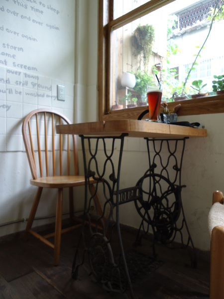 7days away 七天出走 café+B&B:【台中早午餐】隱身寧靜小巷~7days away 七天出走 7days away 七天出走 café+B&B:【台中早午餐】隱身寧靜小巷~7days away 七天出走