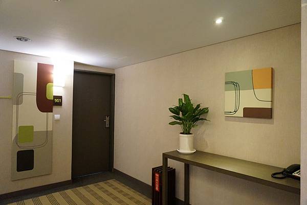 12.DSC03469.JPG 12.DSC03469.JPG