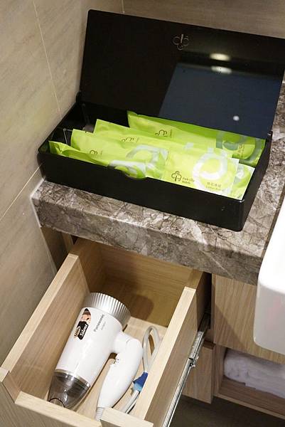 28.DSC03300.JPG 28.DSC03300.JPG