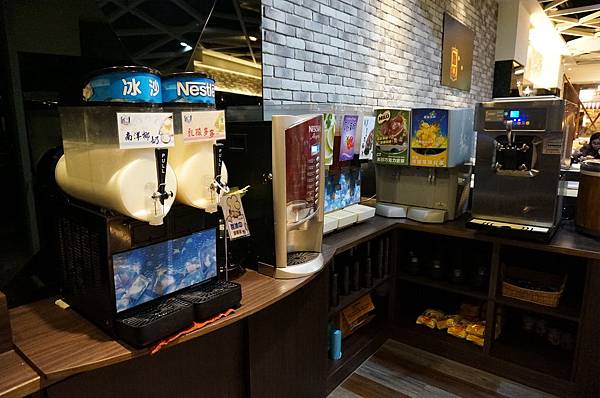 15.DSC05930.JPG 15.DSC05930.JPG