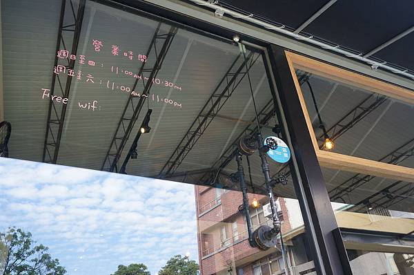 image.jpeg image.jpeg