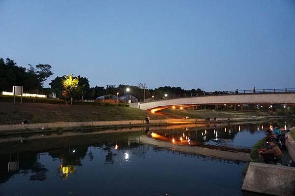 19DSC09200.JPG 19DSC09200.JPG