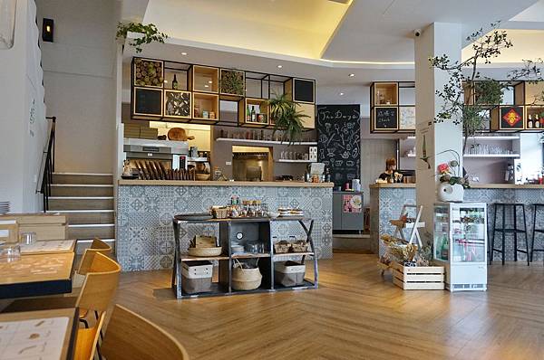 3.227873518.jpg 3.227873518.jpg