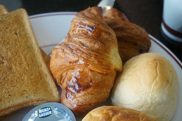 DSC02423.JPG DSC02423.JPG