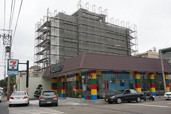 LRG_DSC06155.jpeg LRG_DSC06155.jpeg