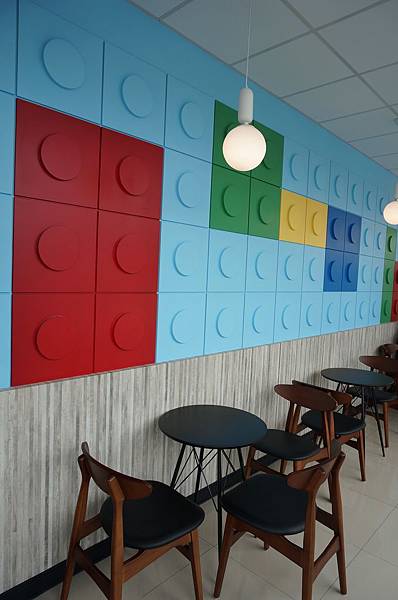 LRG_DSC06159.jpeg LRG_DSC06159.jpeg