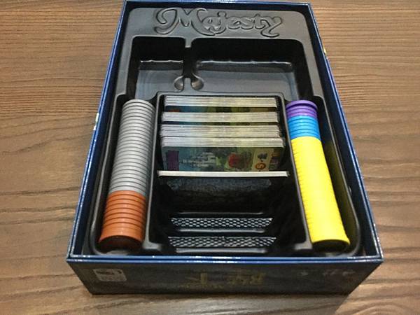 陛下 Majesty: For the Realm 繁體中文 陛下 Majesty: For the Realm 繁體中文