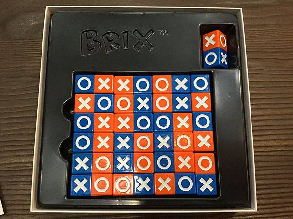 爭牆鬥勝 BRIX 繁體中文版 開箱及規則介紹 by 高雄龐 爭牆鬥勝 BRIX 繁體中文版 開箱及規則介紹 by 高雄龐