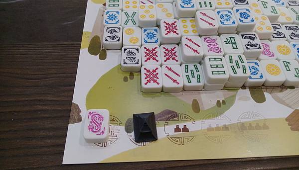 龍城對壘 DRAGON CASTLE繁體中文版 開箱及規則介