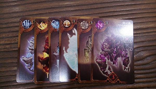 地城對決 DUNGEON DUEL 繁體中文版 開箱及規則介 地城對決 DUNGEON DUEL 繁體中文版 開箱及規則介