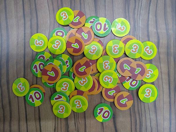 奔跑吧蝸牛 Running Snails 繁體中文版 開箱及 奔跑吧蝸牛 Running Snails 繁體中文版 開箱及