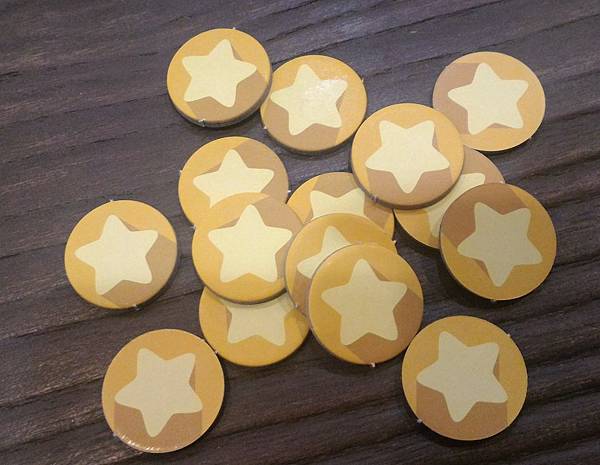 摺足先登 Fold-it 繁體中文版 開箱及規則介紹 by 摺足先登 Fold-it 繁體中文版 開箱及規則介紹 by