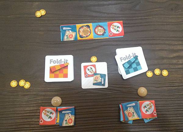 摺足先登 Fold-it 繁體中文版 開箱及規則介紹 by 