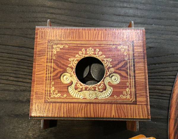 貴婦的遺產 Lady Richmond 繁體中文版 開箱及規 貴婦的遺產 Lady Richmond 繁體中文版 開箱及規