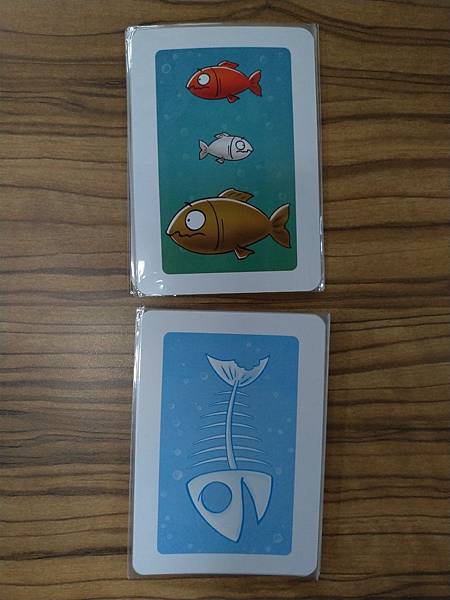 大魚吃小魚 PIRANHAS 繁體中文版 開箱及規則介紹 b 大魚吃小魚 PIRANHAS 繁體中文版 開箱及規則介紹 b