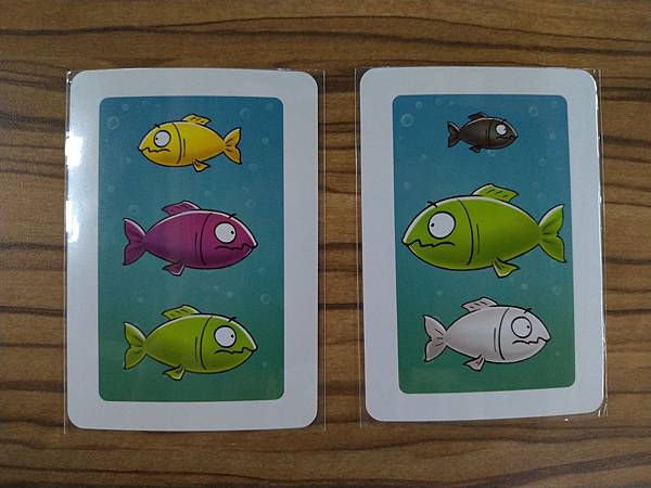 大魚吃小魚 PIRANHAS 繁體中文版 開箱及規則介紹 b 大魚吃小魚 PIRANHAS 繁體中文版 開箱及規則介紹 b